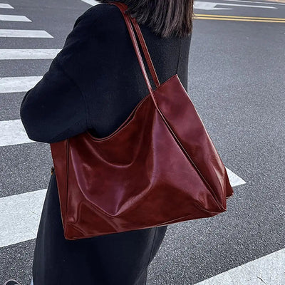 Piper™ - Elegant shoulder bag